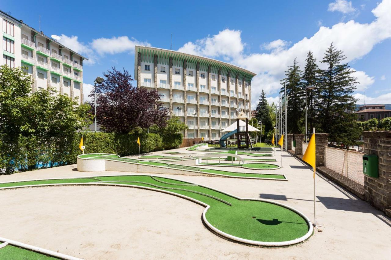 Gran Hotel De Jaca Exteriér fotografie